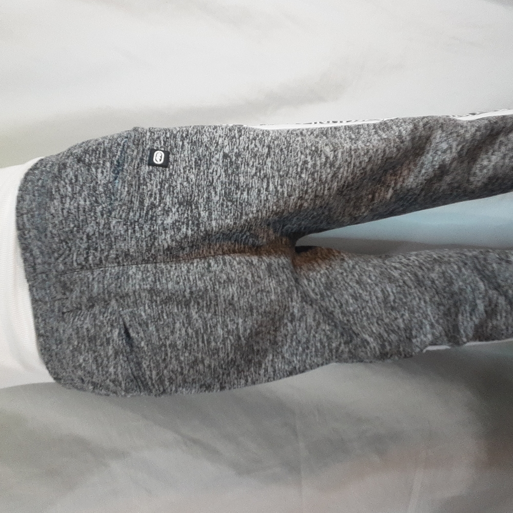 Sweats - Picture 3 of 8
